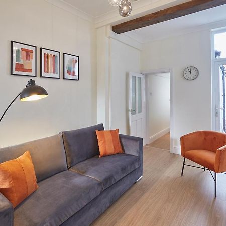 Host & Stay - Fountains Cottage Гисборо Экстерьер фото